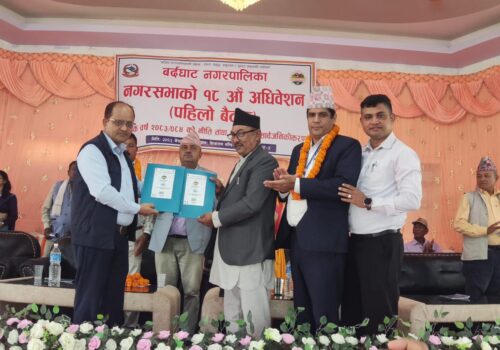 सामुदायिक विद्यालय सुधार्ने बर्दघाटको अभियान: ऐतिहासिक त्रिपक्षीय सम्झौता सम्पन्न